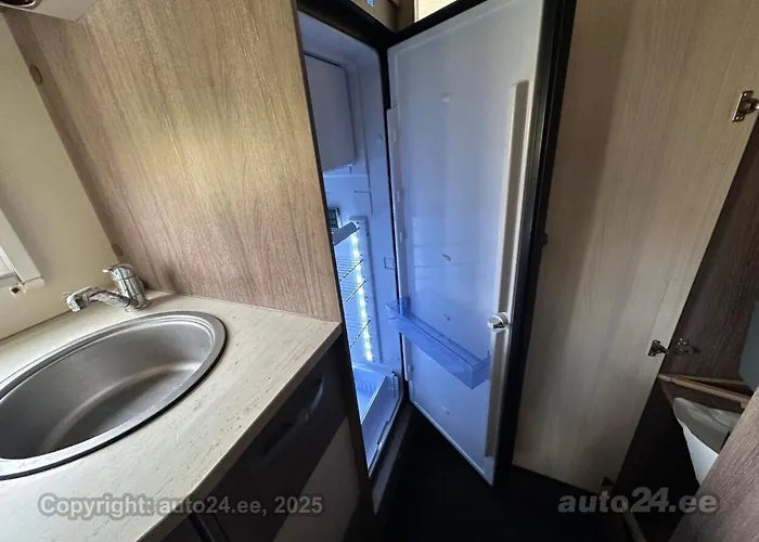 Camper Hotel na wodzie