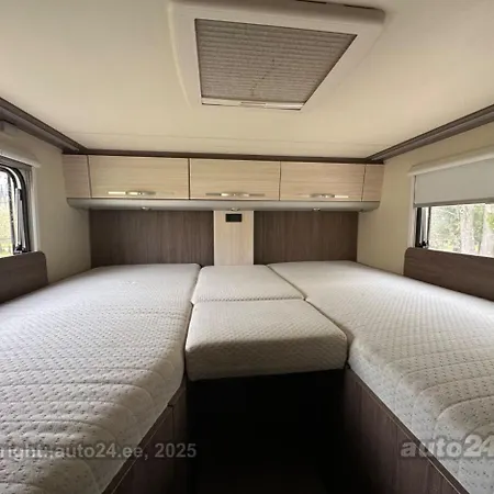 Camper